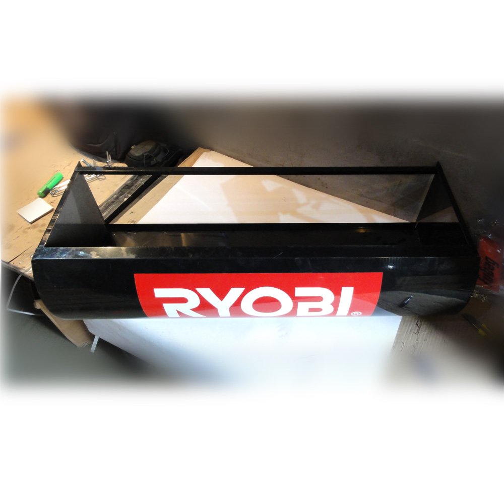 Основание фриза ЛДС для стенда RYOBI