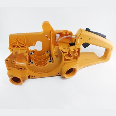 Бензобак P350 в сборе с курками газа (Картер )