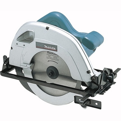 Makita 5704R  Циркулярная пила