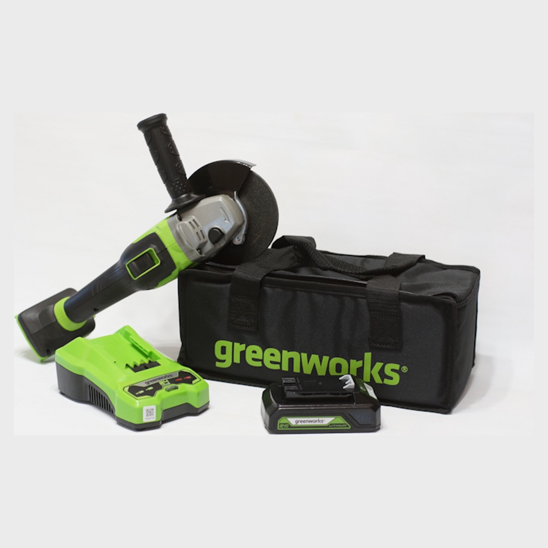 Угловая шлифовальная машина аккумуляторная Greenworks 24V GD24AGK2 (1хАКБ 2 Ач и ЗУ) в сумке
