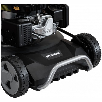 Газонокосилка бензиновая HYUNDAI L P536 PRO (5.5 л.с., шир. 53 см, трав-к. 70 л, самоходная с рег. скорости движения)- фото2